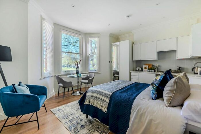 Studio To Rent In Vincent Square, Westminster, London, SW1P