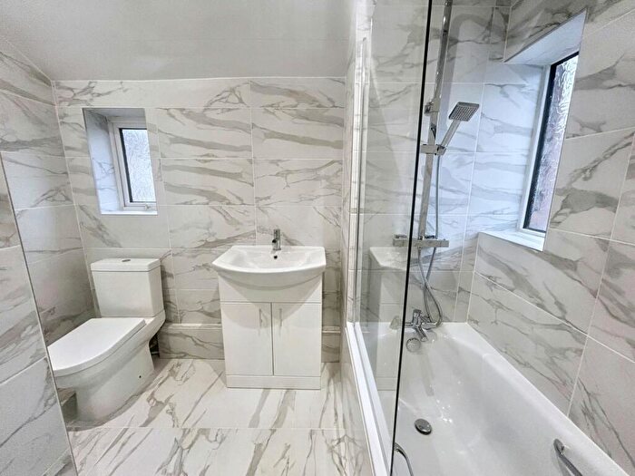 3 Bedroom Flat To Rent In Walpole Street, Walker, Newcastle Upon Tyne, Tyne And Wear, NE6