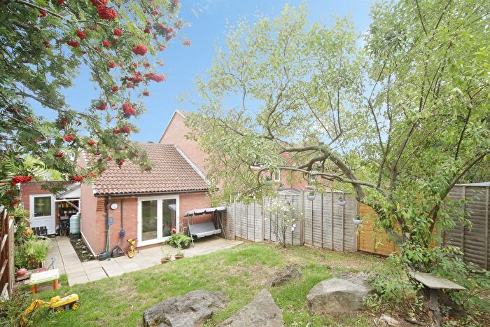 1 Bedroom Terraced Bungalow For Sale In Allington Close, Taunton, TA1