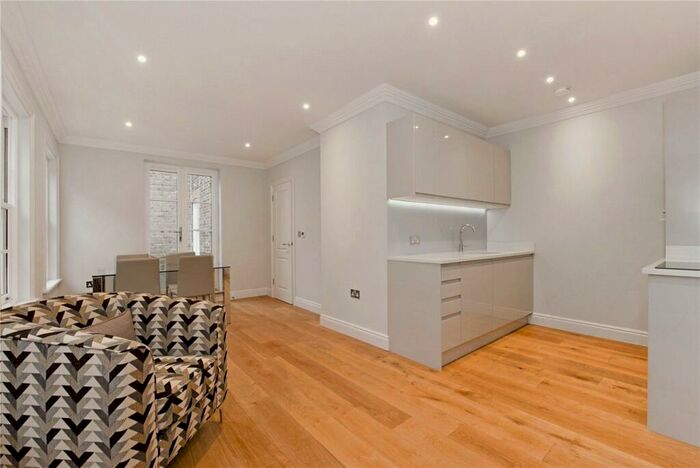 3 Bedroom Flat To Rent In Pleasant Place, Canonbury, N1