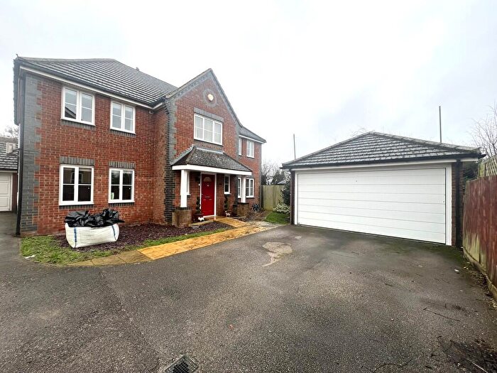 5 Bedroom Detached House For Sale In Tribune Close, Chatteris, Cambs., PE16