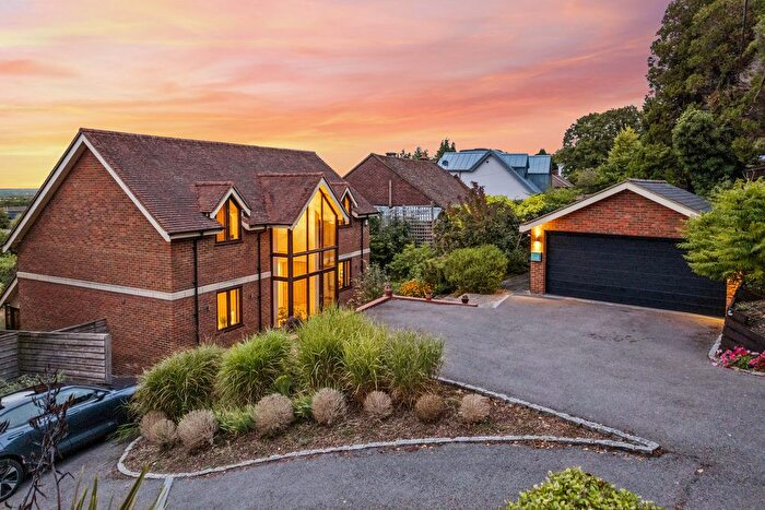 4 Bedroom Detached House For Sale In Little Lane, Princes Risborough, HP27
