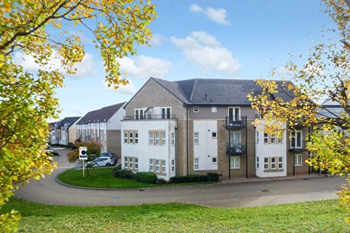 2 Bedroom Flat For Sale In Sakura Walk, Willen Park, Milton Keynes, MK15