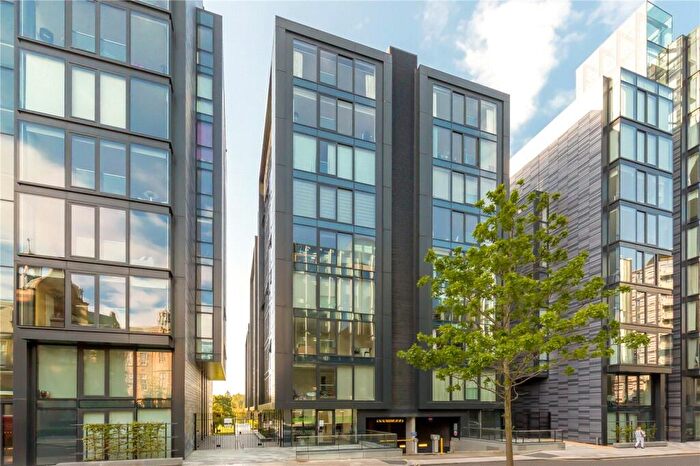 1 Bedroom Apartment For Sale In / Simpson Loan, Lauriston, Edinburgh, EH3