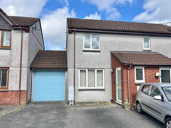 2 Bedroom House For Sale In Springfield Close, St. Austell, PL25