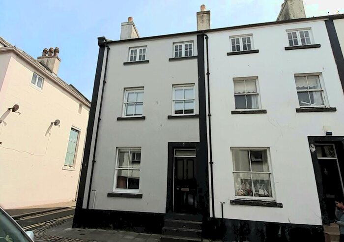3 Bedroom Town House To Rent In Queen Street, Whitehaven, CA28