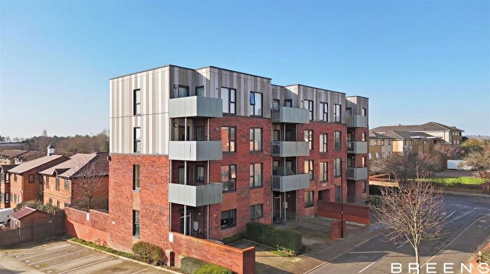 2 Bedroom Flat For Sale In Potash House, Canning Square, Enfield, EN1