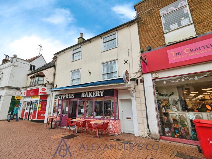 1 Bedroom Apartment To Rent In Sheep Street, Bicester, OX26