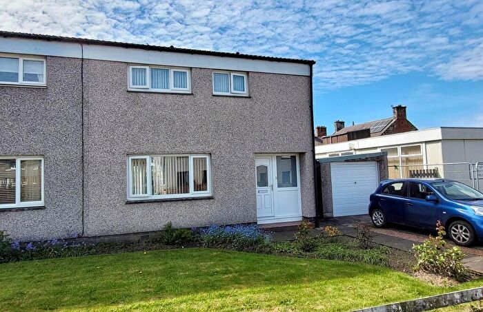 3 Bedroom Semi-Detached House For Sale In Greenlea Road, Annan, Dumfriesshire, DG12