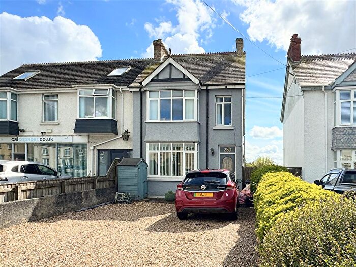 3 Bedroom Semi Detached House For Sale In Henver Road, Newquay, TR7