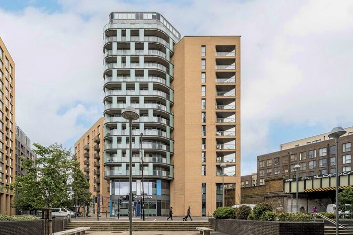 1 Bedroom Flat To Rent In Loampit Vale, London, SE13