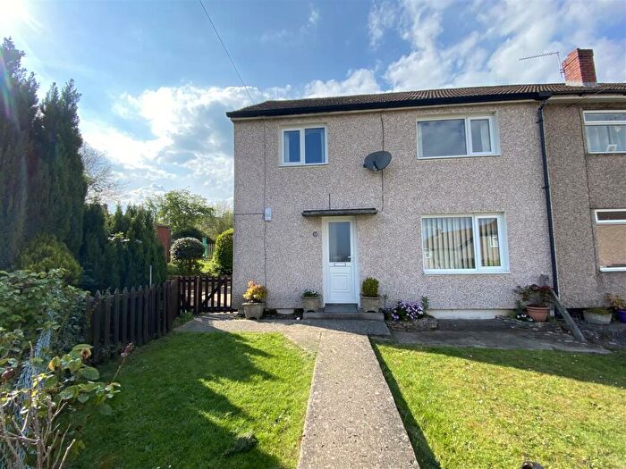 3 Bedroom Semi-Detached House To Rent In Ruffetts Close, Chepstow, NP16