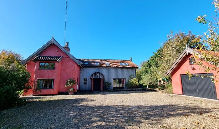 5 Bedroom Detached House For Sale In Lower Common, Westhall, Halesworth, IP19