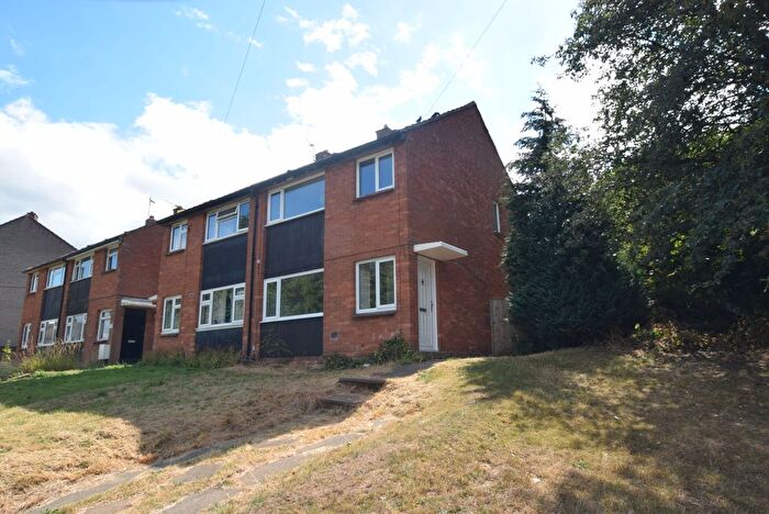 3 Bedroom Semi-detached House For Sale In Hills Lane Drive, Madeley, Telford, TF7