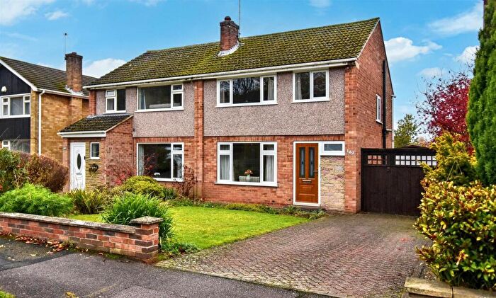 3 Bedroom Semi-Detached House For Sale In Portreath Drive, Allestree, Derby, DE22
