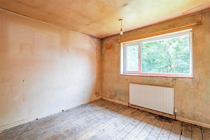 3 Bedroom Terraced House For Sale In Bannister Drive, Leyland, PR25