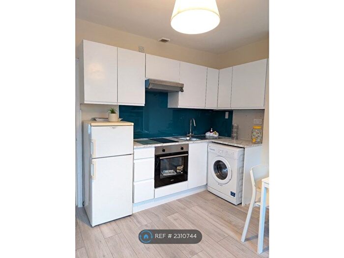 1 Bedroom Flat To Rent In Northwold Road, London, N16