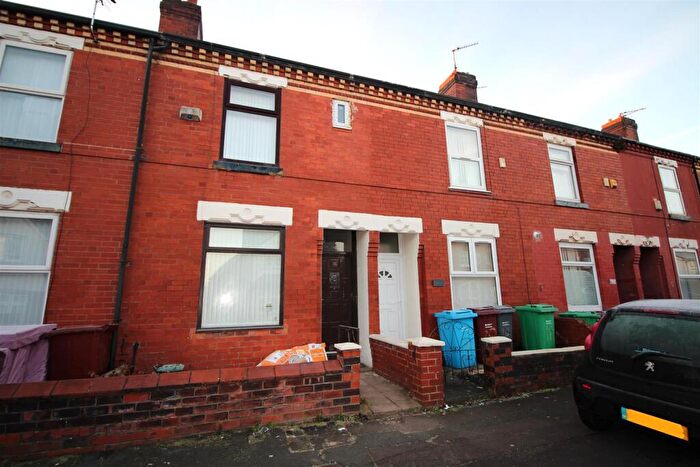3 Bedroom Terraced House To Rent In Brodick Street, Manchester, M40