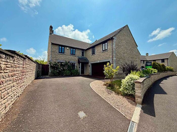 5 Bedroom Detached House For Sale In Archbishop Close, Baltonsborough, BA6