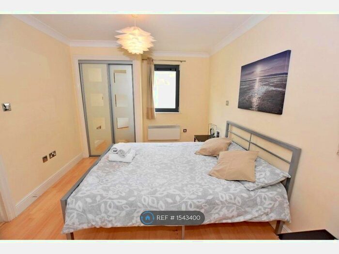 2 Bedroom Flat To Rent In The Blue Apartments, Edgbaston, Birmingham, B16