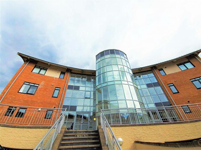 2 Bedroom Apartment To Rent In Britannic Park, Moseley, Birmingham, B13