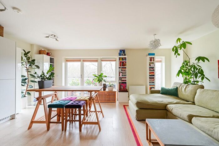 3 Bedroom Flat For Sale In Salsabil Apartments, St Clements Avenue, London, E3