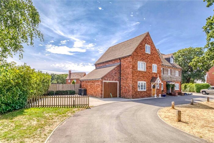 4 Bedroom House For Sale In Osprey Close, Upton, Poole, Dorset, BH16