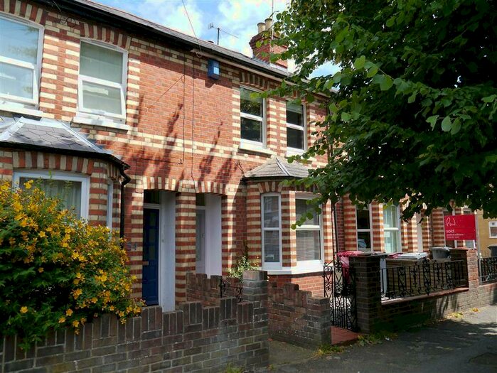3 Bedroom Terraced House To Rent In Prince Of Wales Avenue, Reading, Berkshire, RG30