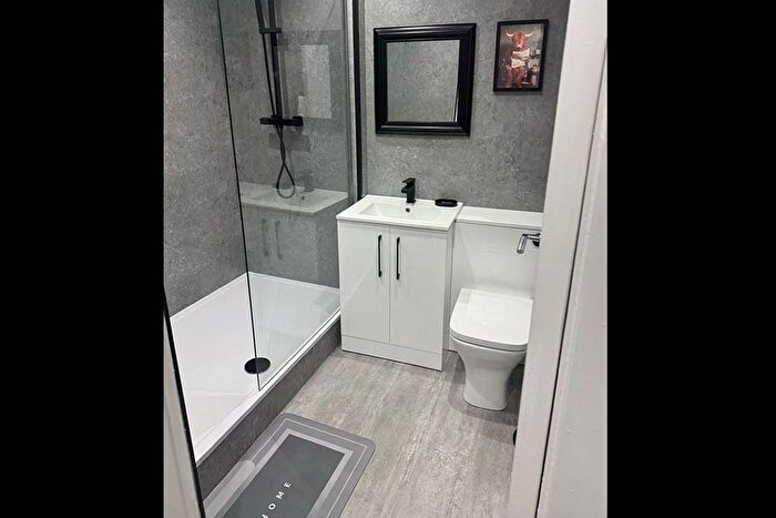1 Bedroom Flat For Sale In , High Street, Flat -, Tenanted Investment, Dumbarton, G82