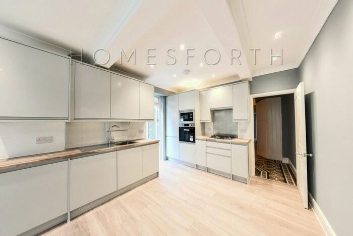 2 Bedroom Flat To Rent In Bolton Gardens, Kensal Rise, NW10