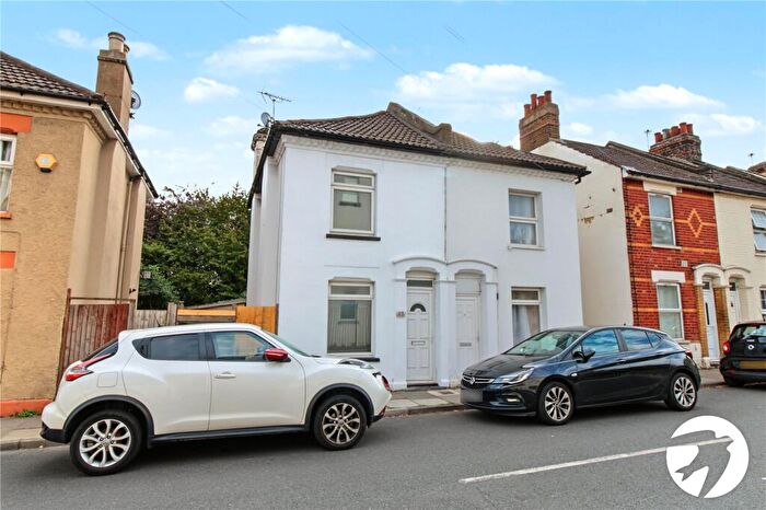 2 Bedroom Semi Detached House To Rent In Dover Road East, Northfleet, Kent, DA11