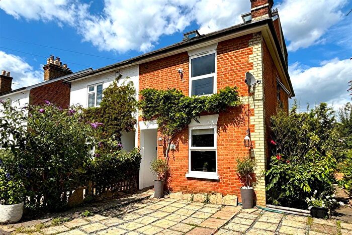 3 Bedroom Semi-Detached House To Rent In Alexandra Road, Addlestone, KT15