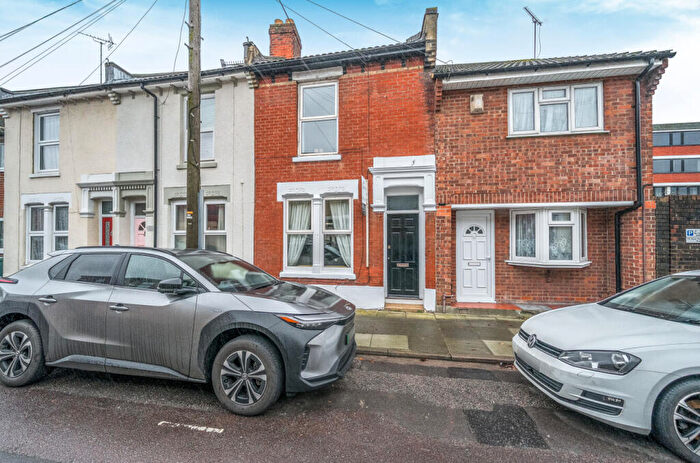 2 Bedroom Terraced House For Sale In Bevis Road, Portsmouth, Hampshire, PO2