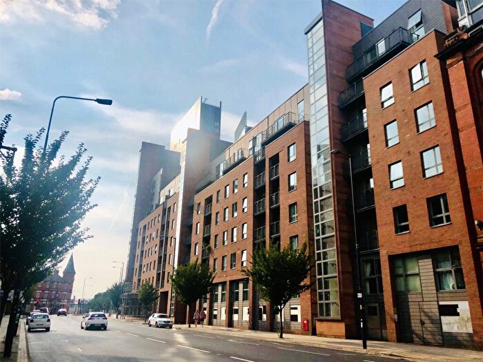 1 Bedroom Apartment To Rent In Whitworth Street West, Manchester, M1