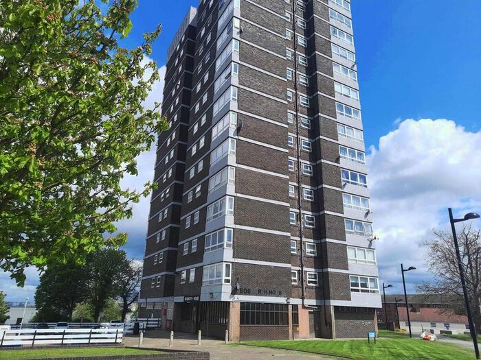 2 Bedroom Flat To Rent In Bosworth House, Saltford Close, DA8