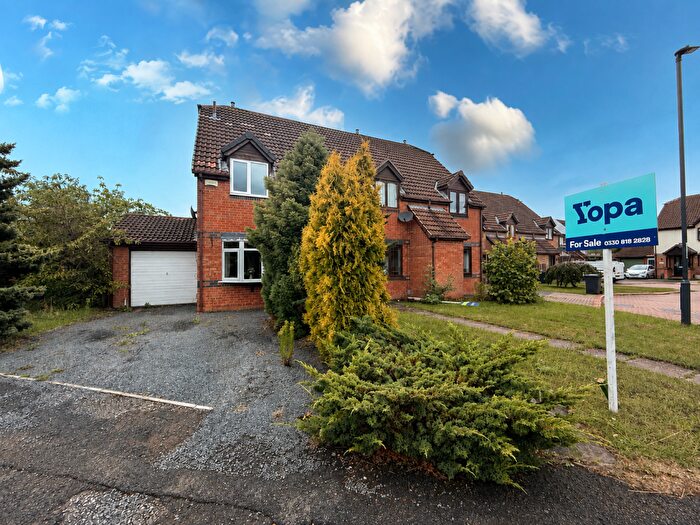 2 Bedroom Semi Detached House For Sale In Trowbridge Close, Derby, DE21