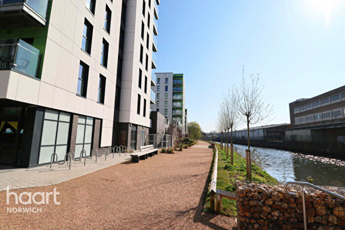 2 Bedroom Apartment To Rent In Geoffrey Watling Way, Norwich, NR1