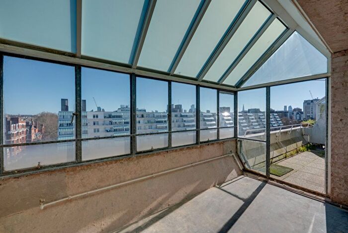 2 Bedroom Flat For Sale In Brunswick Centre, Foundling Court Brunswick Centre, WC1N