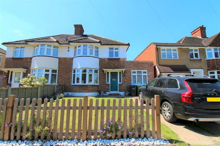 3 Bedroom Semi-Detached House To Rent In Elmbridge Avenue, Surbiton, KT5
