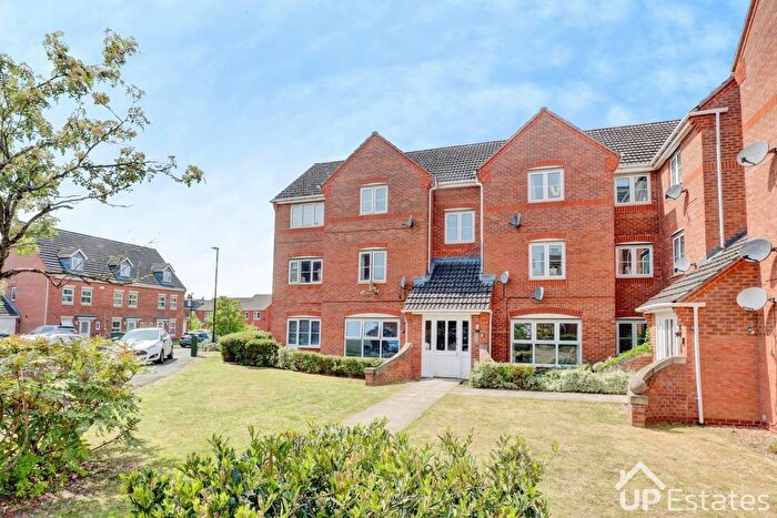 2 Bedroom Flat For Sale In Firedrake Croft, Coventry, CV1