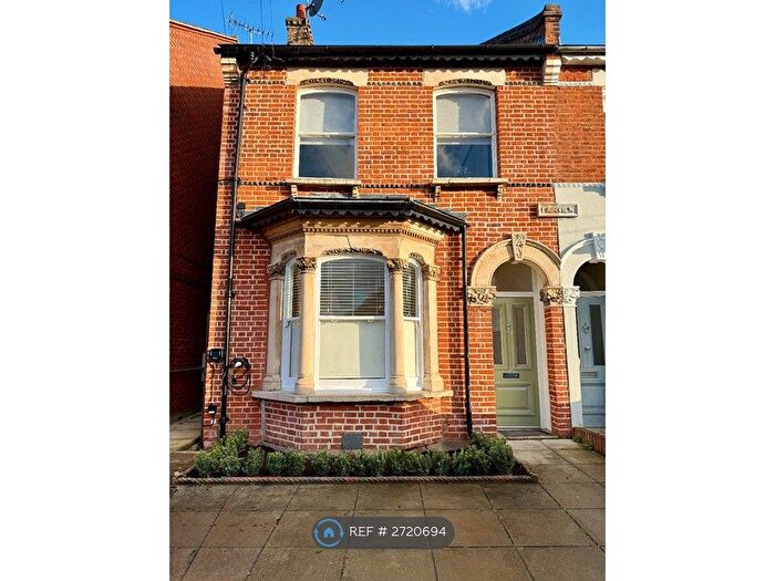 4 Bedroom Semi-detached House To Rent In Marion Road, London, NW7