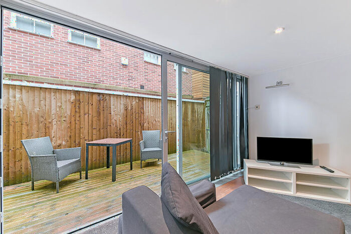 Studio For Sale In West End Lane, London, NW6