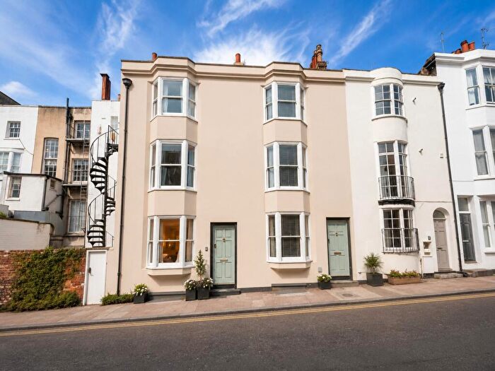6 Bedroom Flat For Sale In Montpelier Road, Brighton, BN1