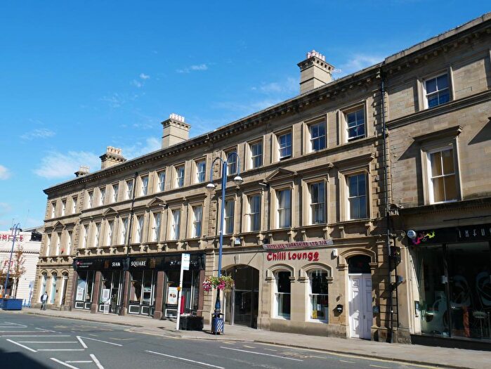 2 Bedroom Apartment To Rent In John William Court, John William Street, Huddersfield, HD1