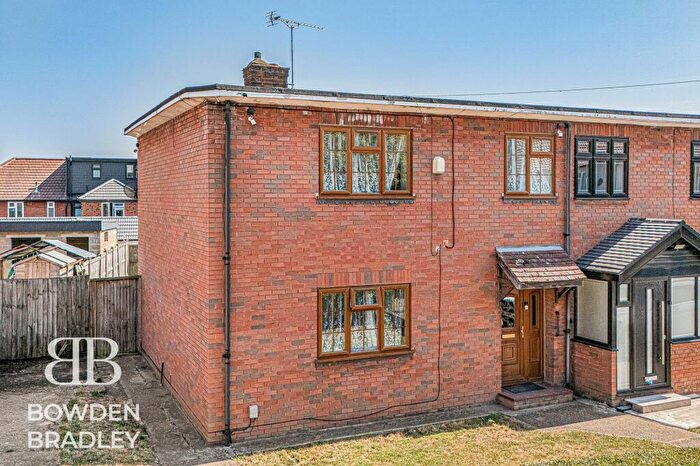 3 Bedroom Semi-Detached House For Sale In Crossbow Road, Chigwell, IG7
