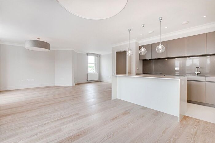 2 Bedroom Flat To Rent In Honiton Mansions, Flood Street, SW3