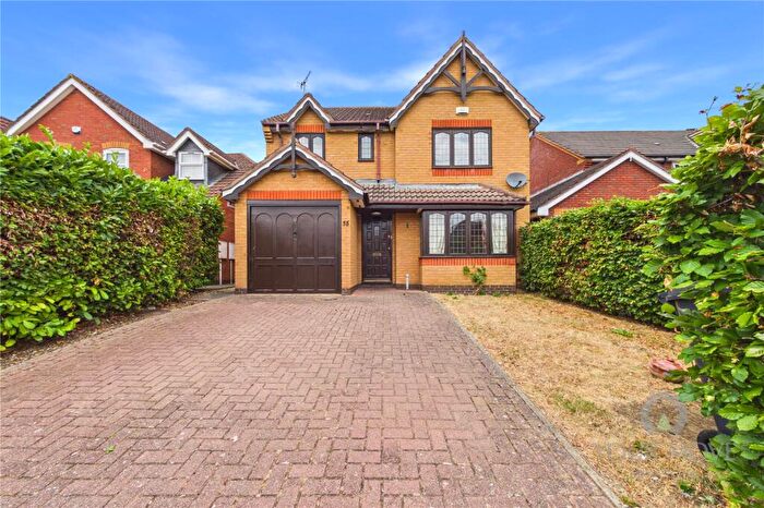 4 Bedroom Detached House For Sale In Bougainvillea Drive, Northampton, NN3