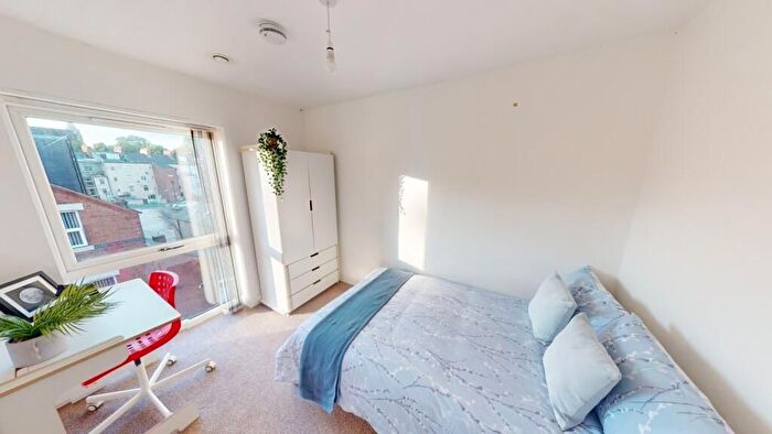 5 Bedroom Flat To Rent In Kilbourn Street, Nottingham, NG3