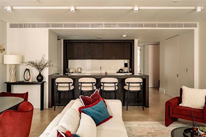 2 Bedroom Flat To Rent In Cork Street, Mayfair, W1S