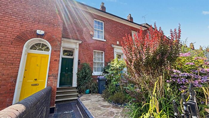 3 Bedroom Terraced House For Sale In Lee Crescent, Birmingham, B15